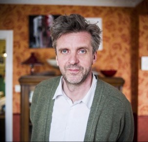 b32f00d79af06d99e6831d5f2a27a8d5