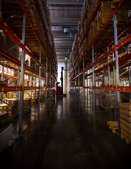 Los respiradores para distribución serán movilizados una vez que la cantidad requerida haya sido confirmada por el Ministerio de Asuntos Sociales y Salud y los bienes hayan sido embalados. Foto HVK